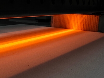 如何選擇焊接技術(shù)？紅外線焊接與激光焊接的深度對比！